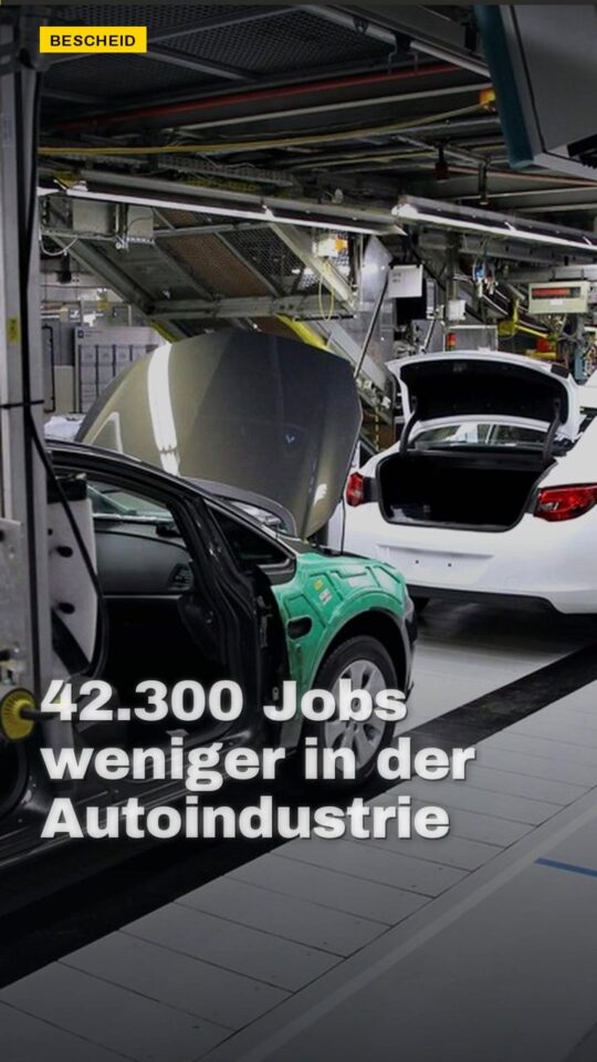 Erstes Bild der Ausgabe: 42.300 Jobs weniger in der Autoindustrie