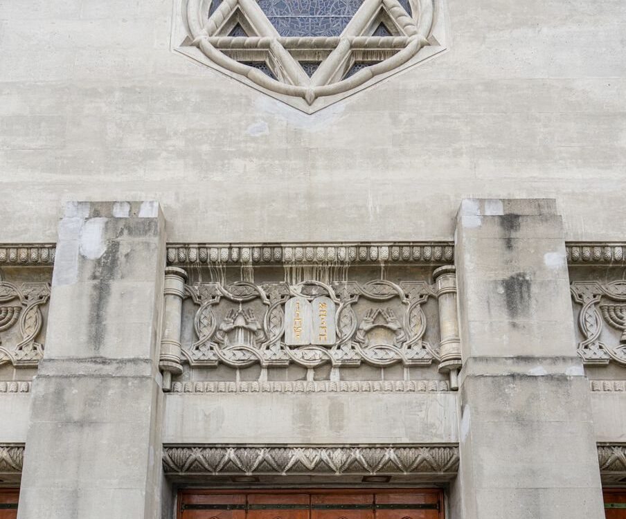 Symbolbild zu „Feuer an Synagoge Wuppertal – Festnahme“