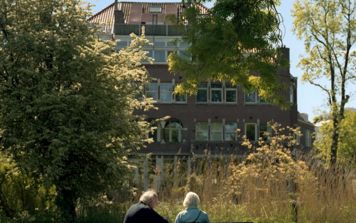 Symbolbild zu „Regierung verteidigt Rente an Löhnen“