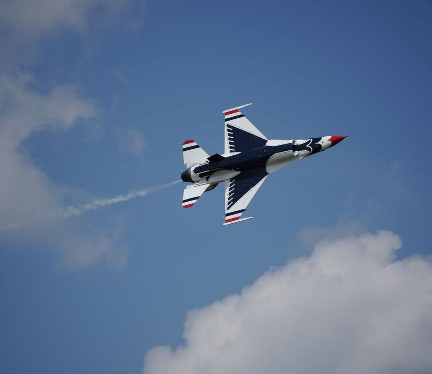 Symbolbild zu „F-16 stürzt bei Spangdahlem ab“