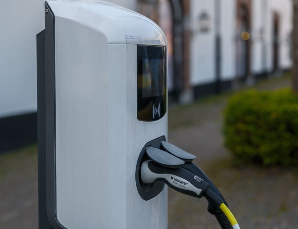 Symbolbild zu „17,3 % der neuen EU-Autos sind E-Autos“