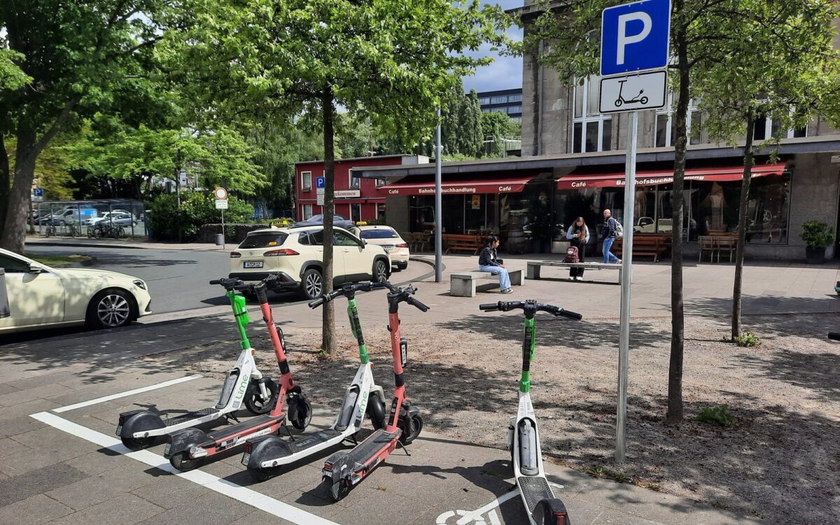 Archivbild zu „E-Scooter-Unfall: Verleiher haftet mit“