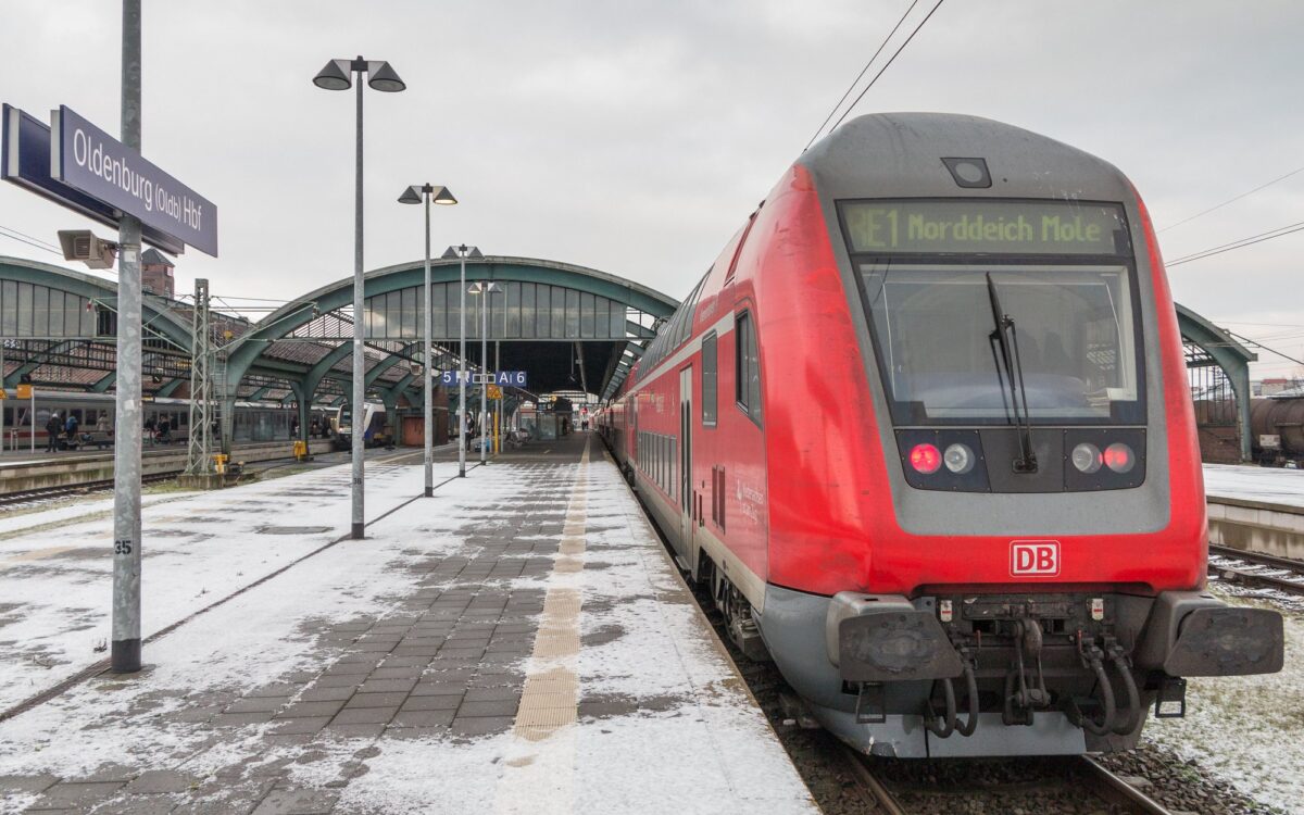Archivbild zu „Alkoholverbot an 5.400 Bahnhöfen“