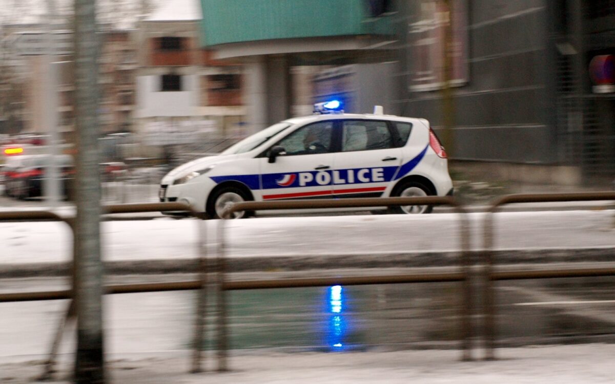 Archivbild zu „Schüsse bei Paris: 1 Toter, 4 Verletzte“