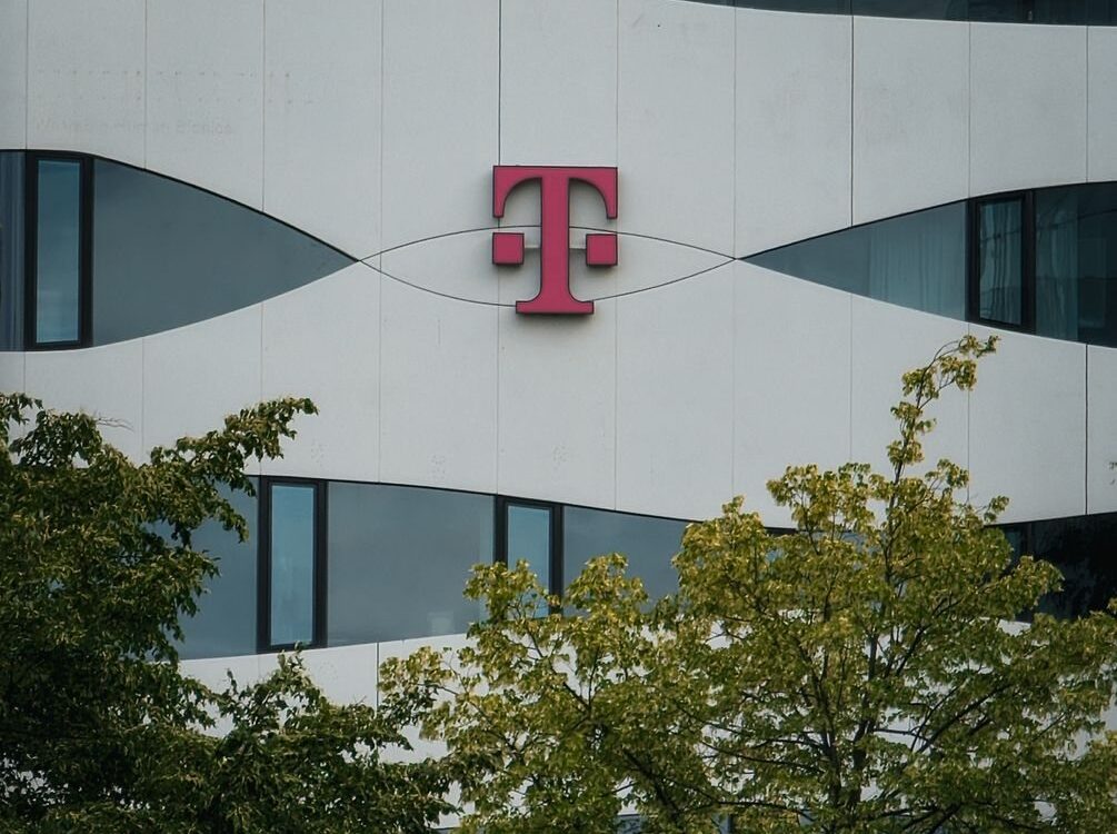 Symbolbild zu „Telekom-Display-Werbung war rechtswidrig“