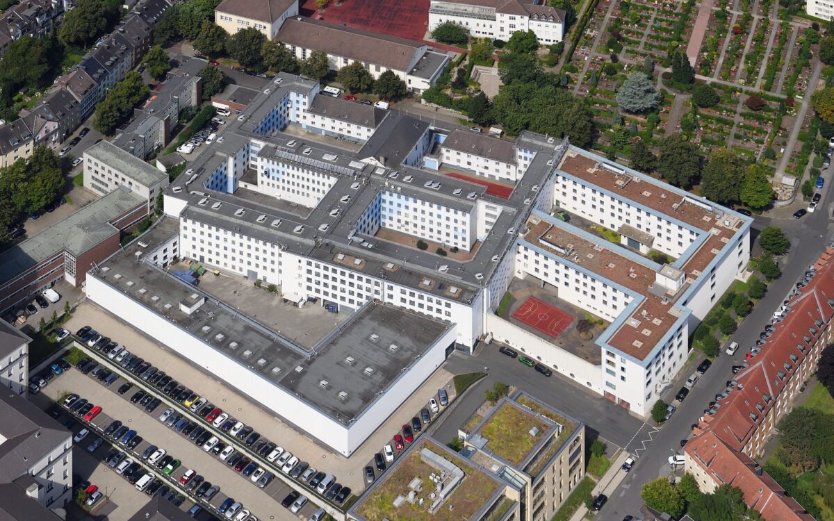 Archivbild 2024 zu „JVA Essen: Bediensteter in U-Haft“